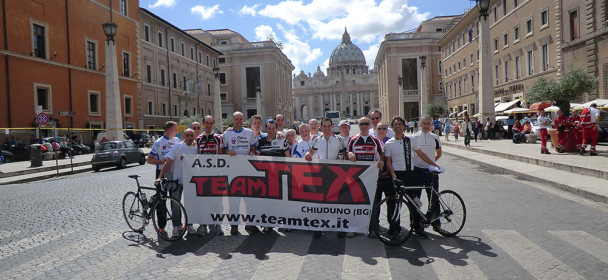 Team Tex protagonista nella staffetta ciclistica  Roma (Piazza San Pietro) – Alzano Sopra