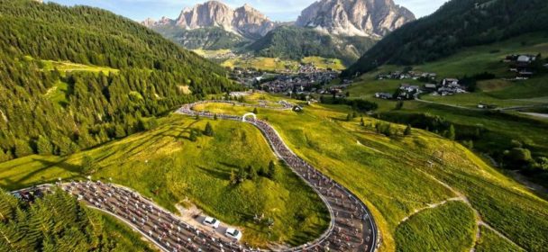 Team Tex a la Maratona dles Dolomites con Cavadini e Forgione