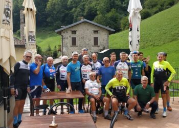 Raid ciclistico Chiuduno-Valzurio raggiungendo il “Nido del Falco”