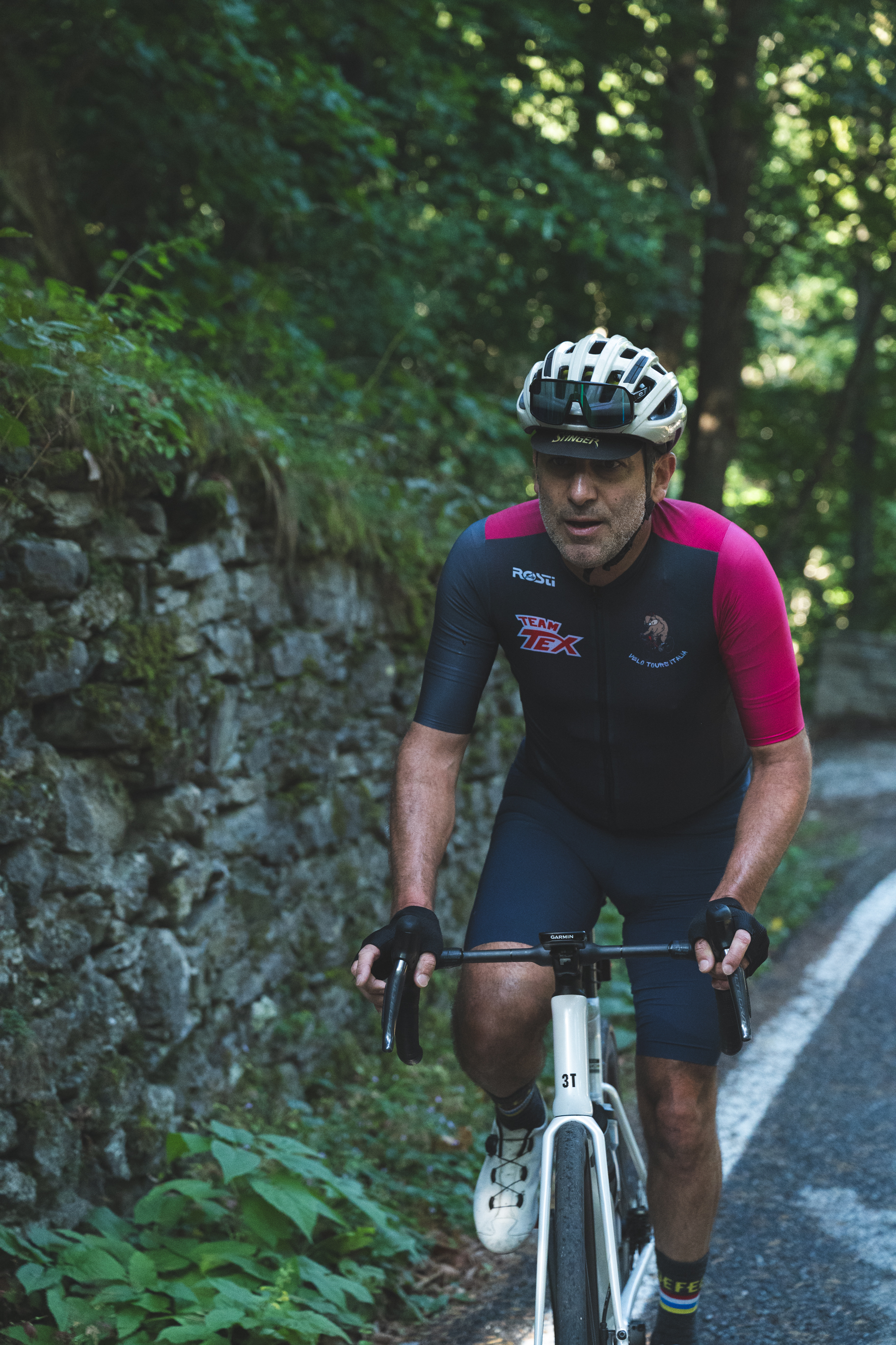 Sulle alpi francesi con Velotours